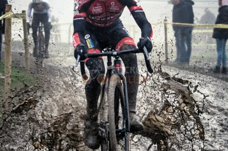 Endurance Bike vs Gravel Bike Rocket Cyclist