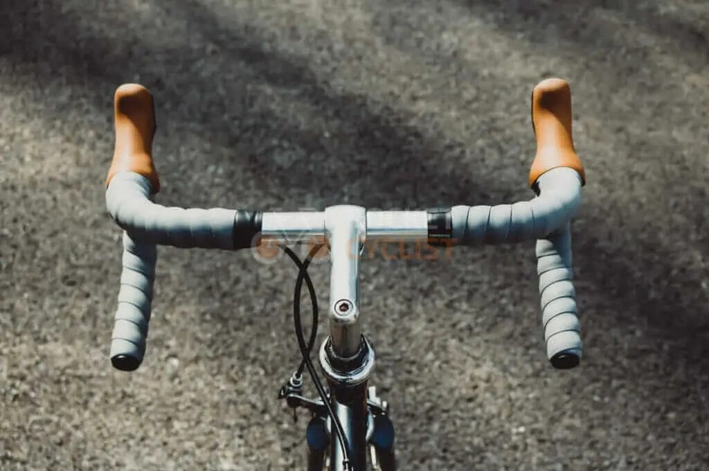 A close up of a bicycle handlebar.