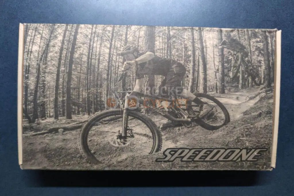 A box with a picture of a mountain bike in it.