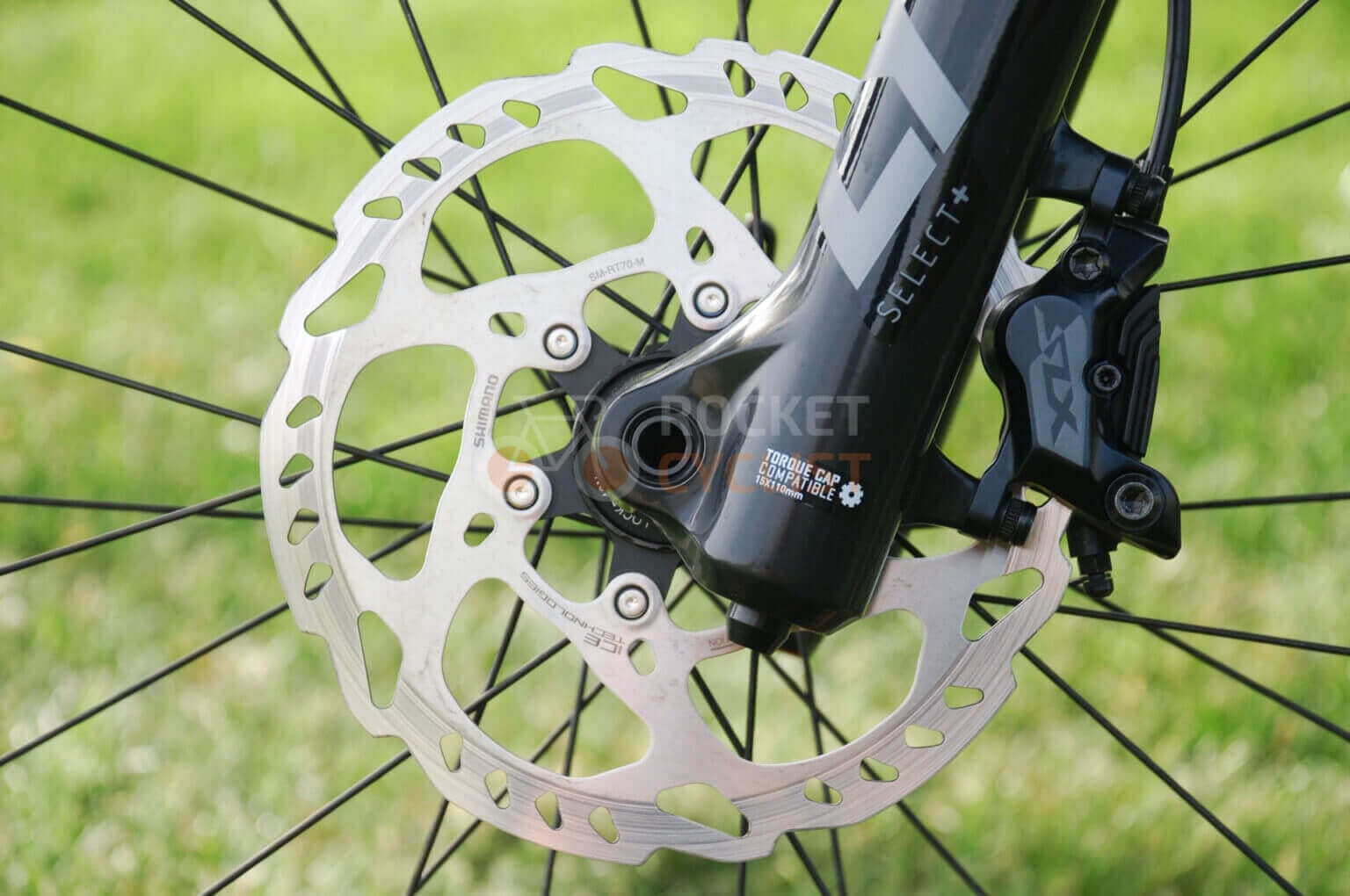Floating vs Fixed Brake Rotors What's the Difference? Rocket Cyclist