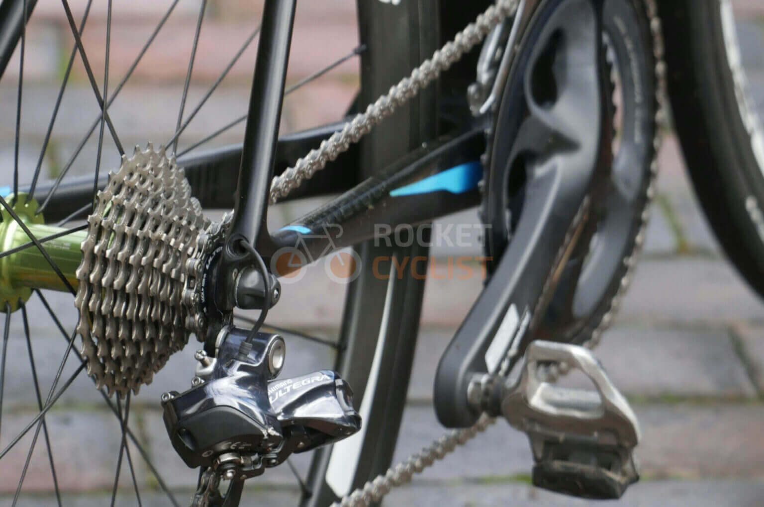 What causes a rear derailleur hanger to break? Rocket Cyclist